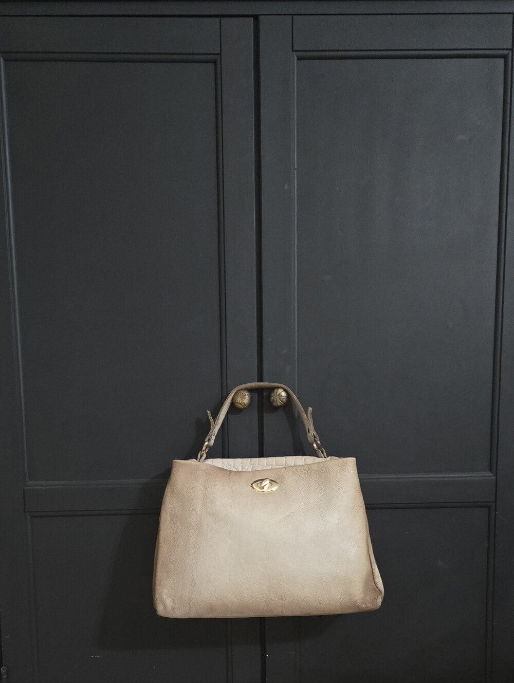 Made In Old Itay Leather Beige&Brown Satchel Hand Bag to Adjustable Crossbody - Picture 1 of 17